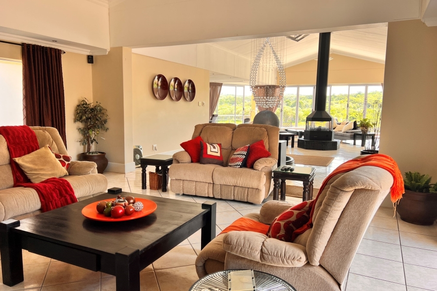5 Bedroom Property for Sale in East London Rural Eastern Cape